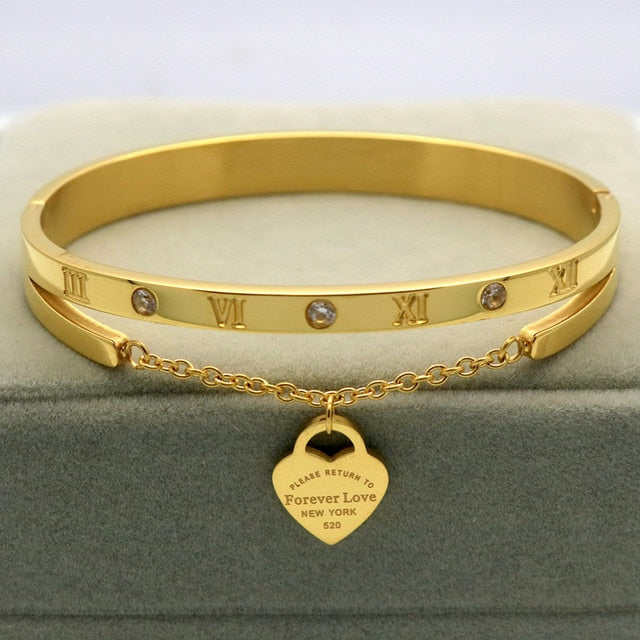 Love Heart Design Bangle Bracelet
